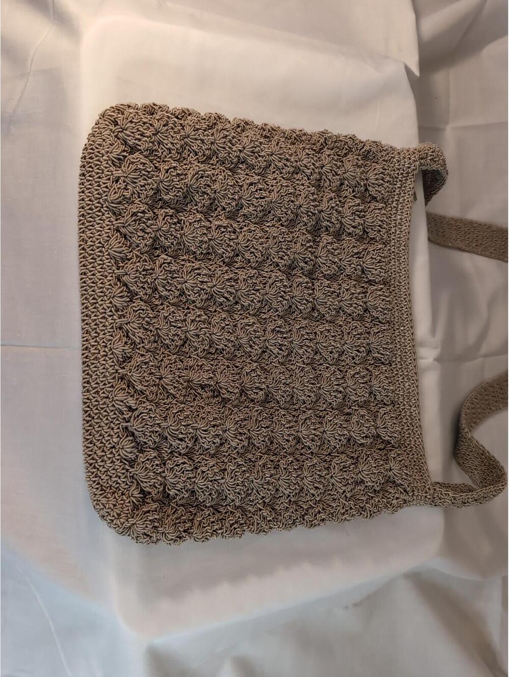 Giannini Crochet Handbag Color Taupe M-2